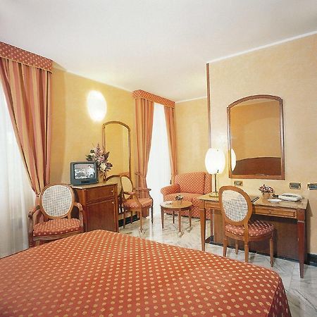 Hotel Ulivi Arenzano Bagian luar foto