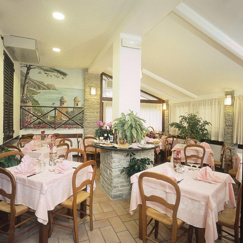 Hotel Ulivi Arenzano Bagian luar foto