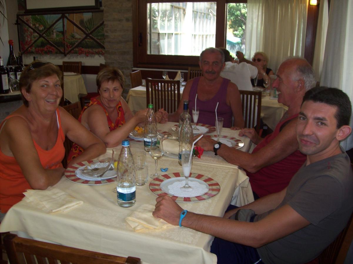 Hotel Ulivi Arenzano Bagian luar foto